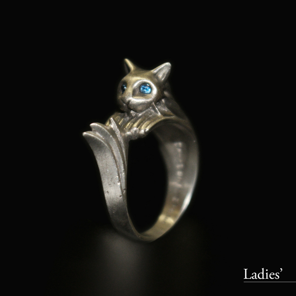 RINGS COLLECTION: SILVERCAT RING